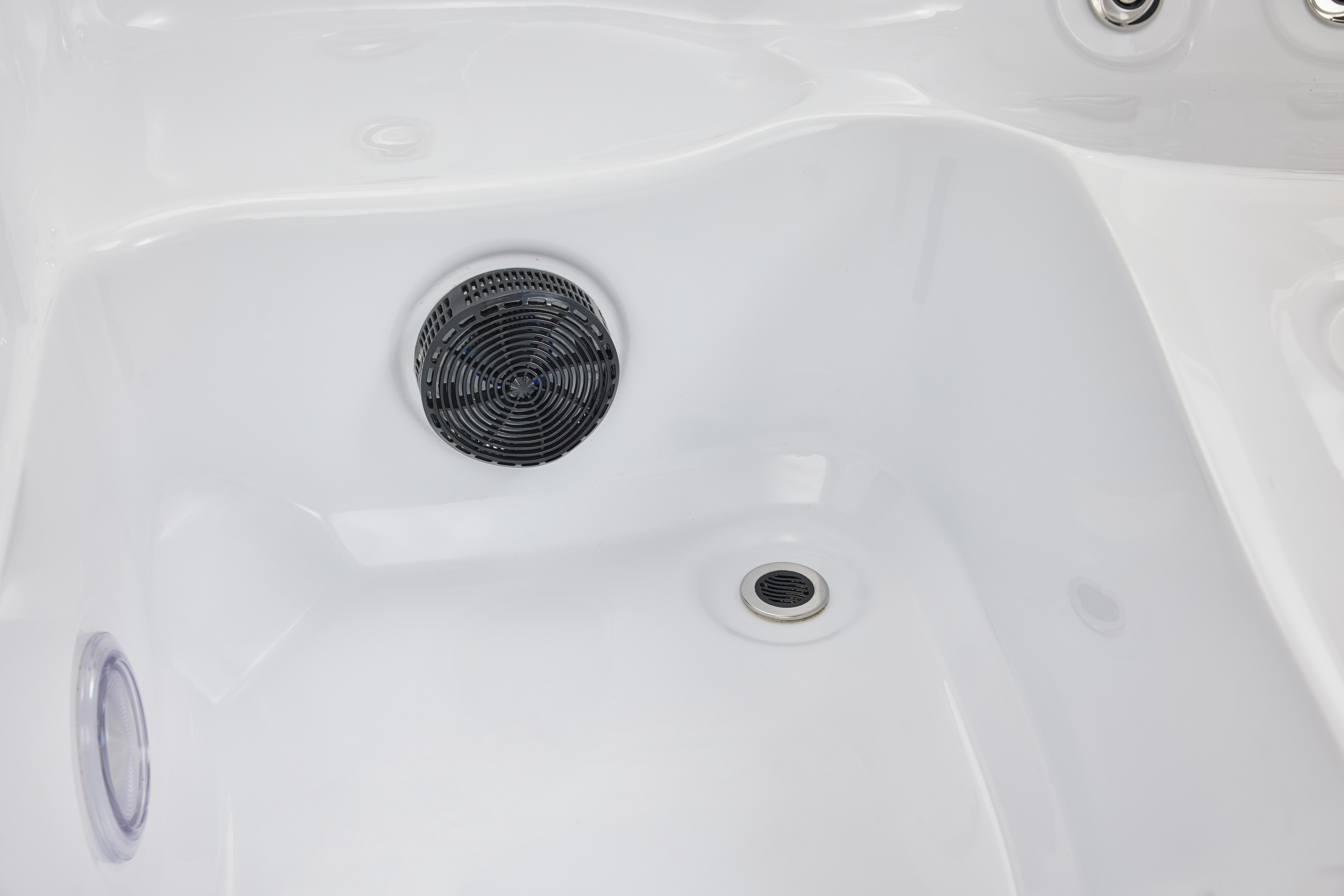LuBoss Outdoor Whirlpool Modell LuBoss-695S Premium 215x155x90 cm LxBxH
