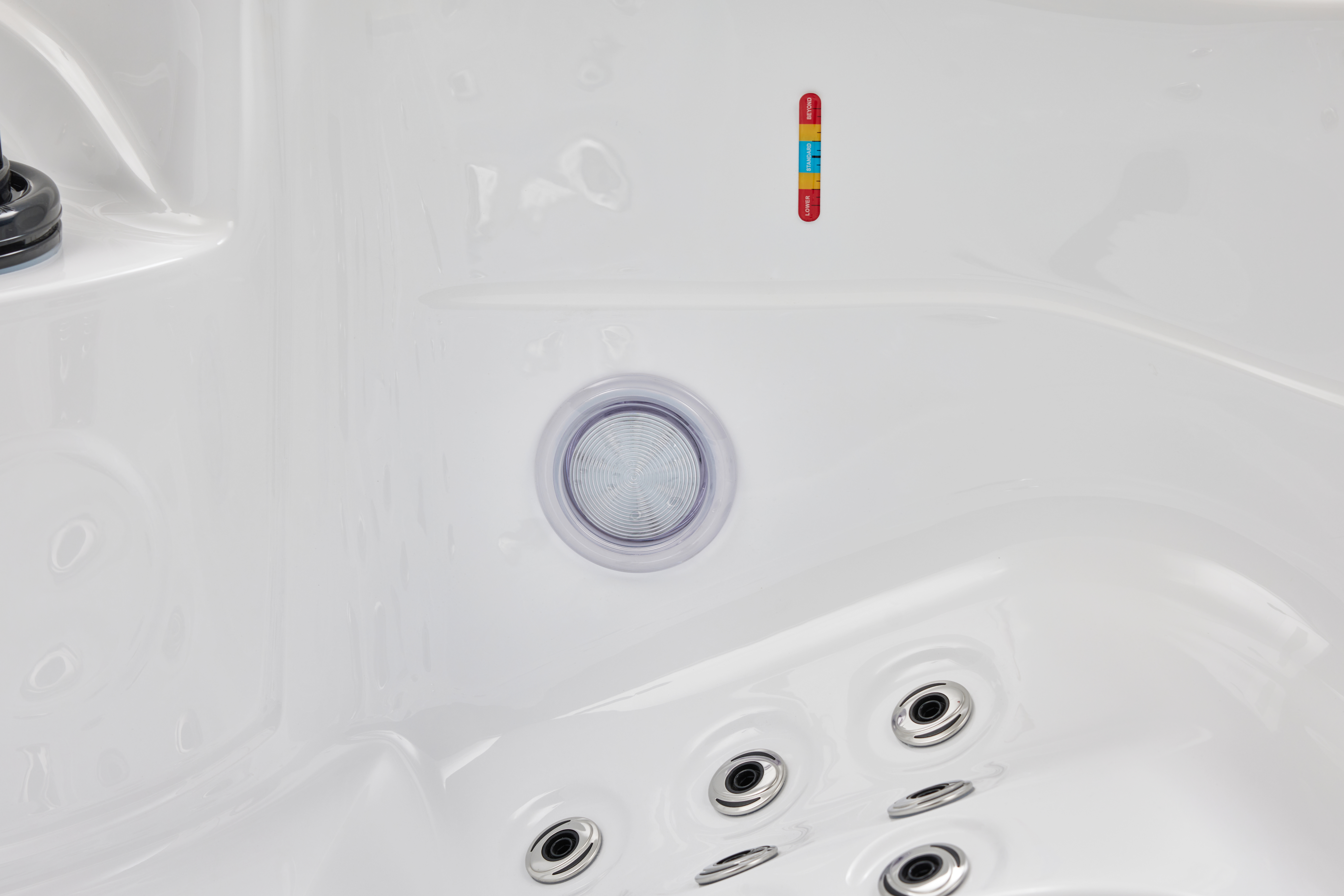 LuBoss Outdoor Whirlpool Modell LuBoss-596S Premium 220x220x90 cm LxBxH 