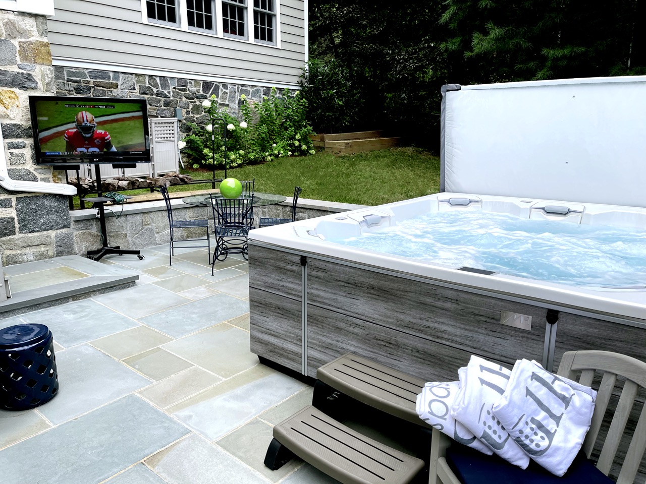 Bullfrogspas M8 Outdoor Whirlpool 239x239x96cm