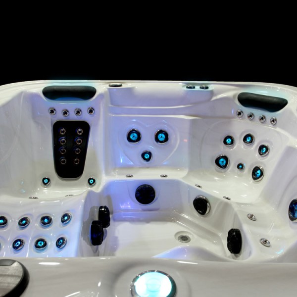 LuBoss Outdoor Whirlpool Modell LuBoss-594