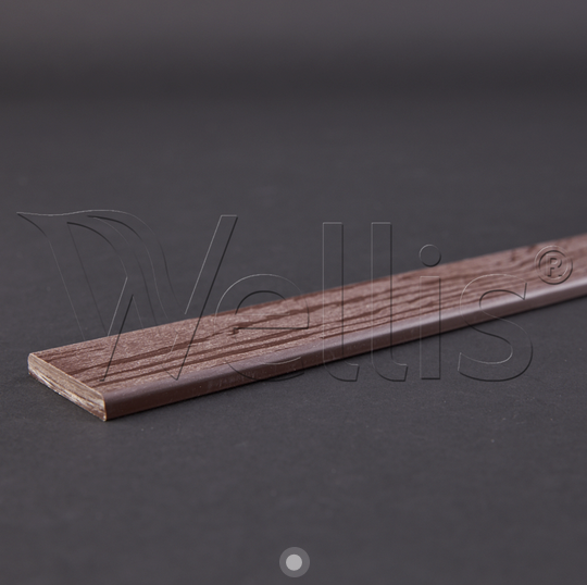 Wellis Aussenverkleidung Kabinettrandlatte 1500 braun