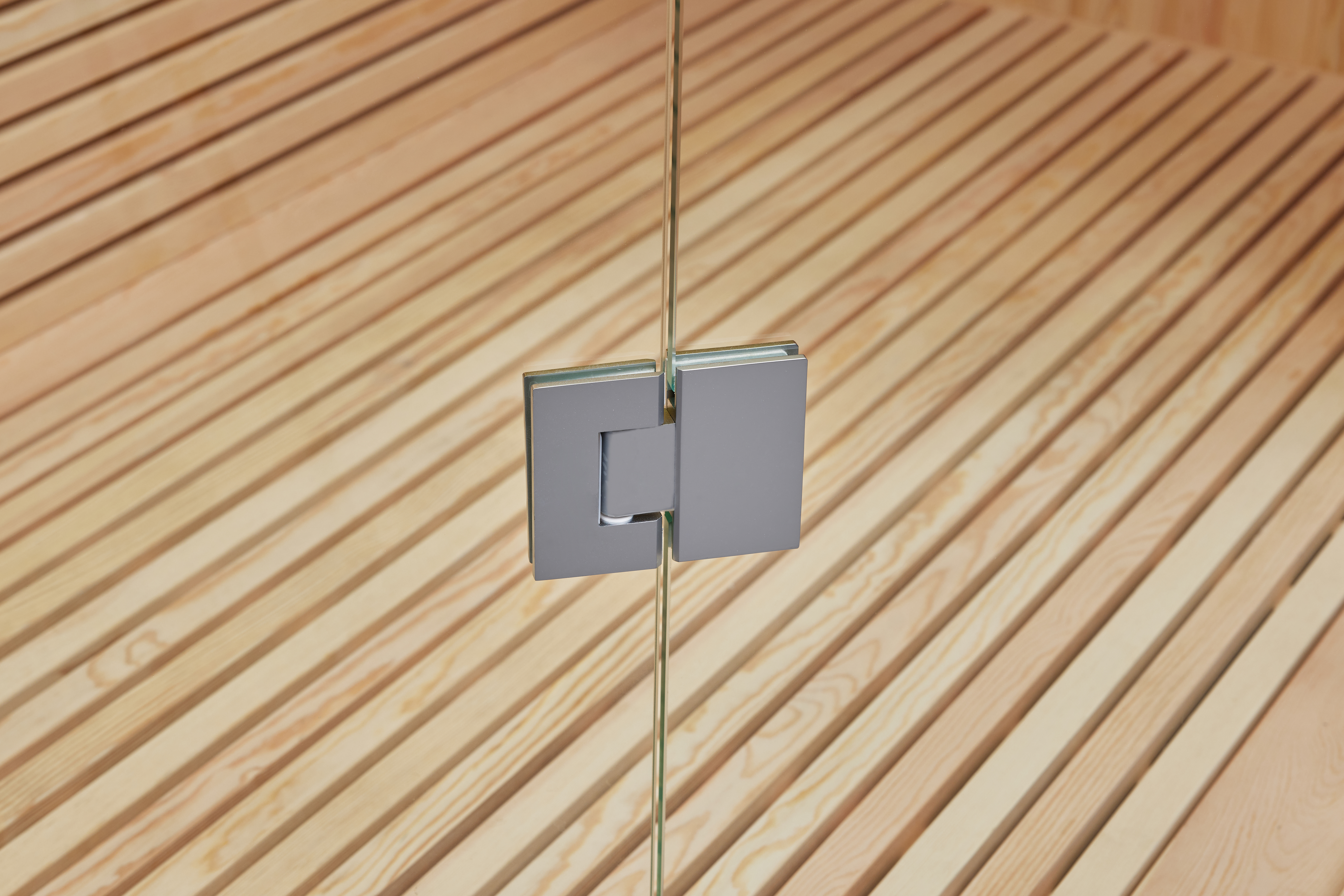 LuBoss E1101 Design-Sauna aus Pinienholz – 5-Eck Premium-Sauna in 3 Größen